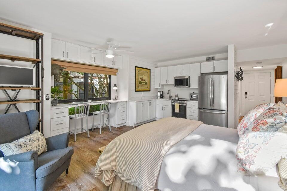 13334 Polo Club Road # 231, Wellington FL 33414