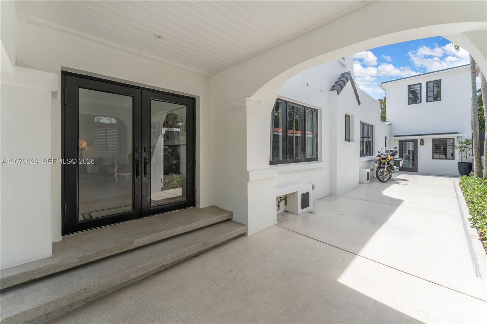 1826 Fairhaven Pl — Photo 4