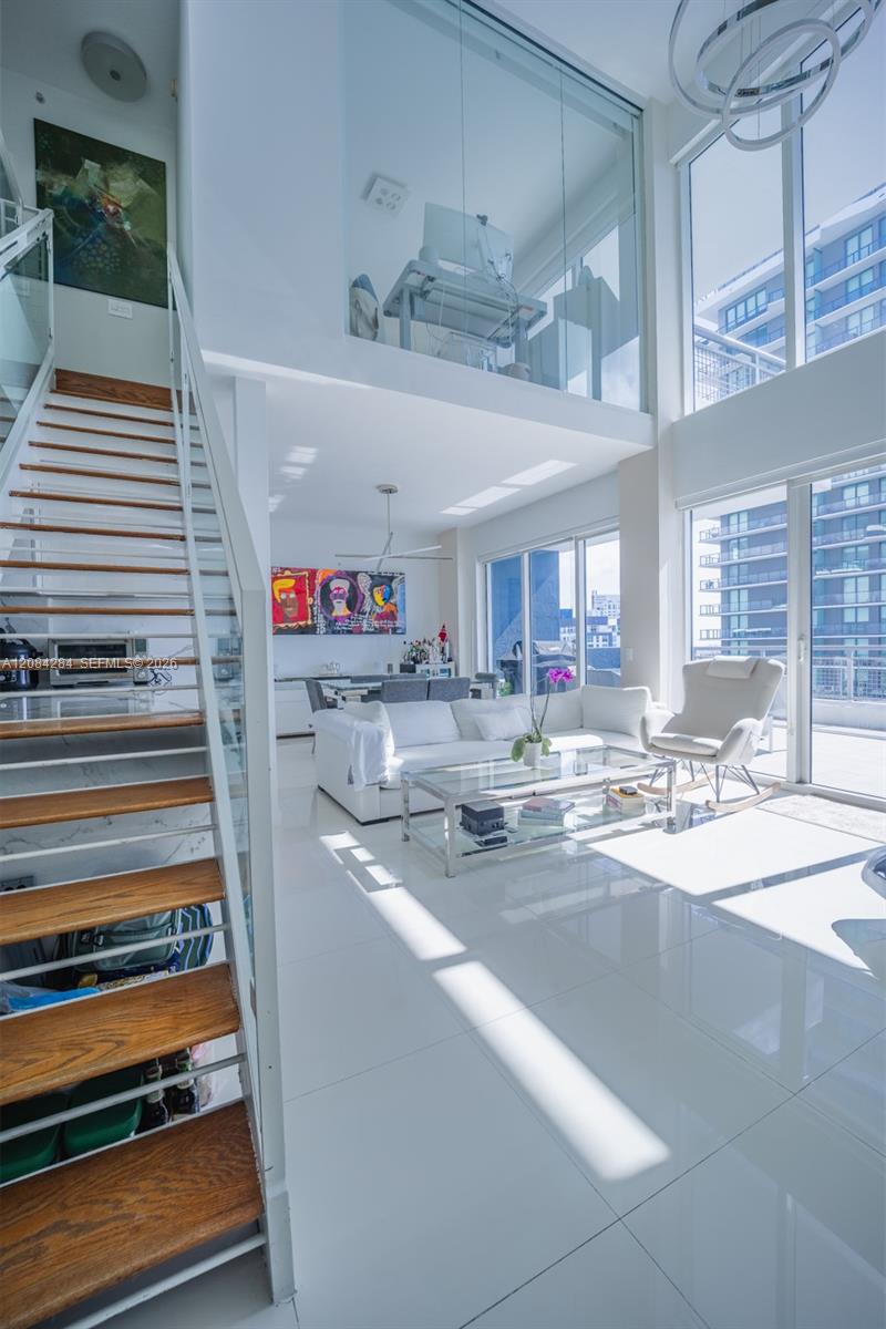 60 SW 13th St # 4006 — Photo 3