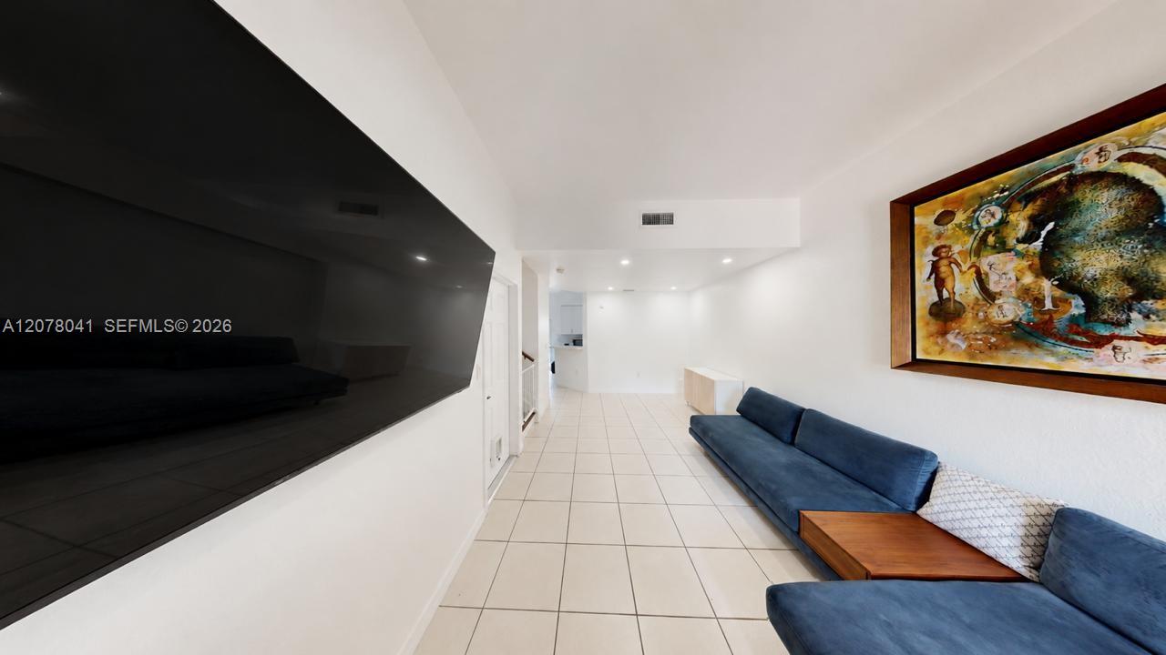 21943 SW 88th Path — Photo 3