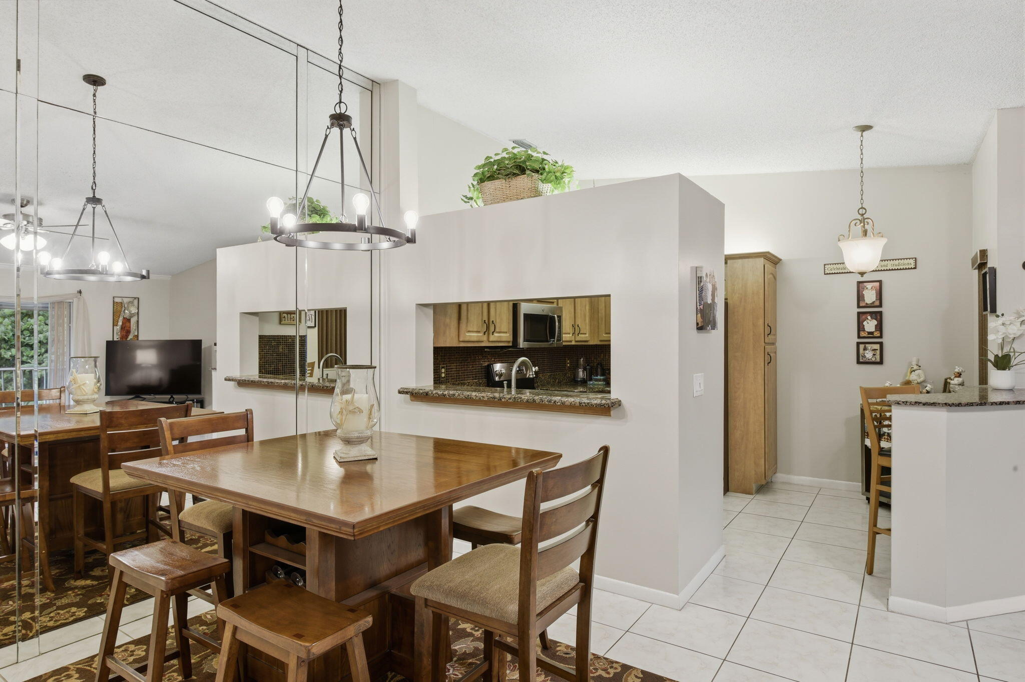 13811 Oneida Drive # F2, Delray Beach FL 33446