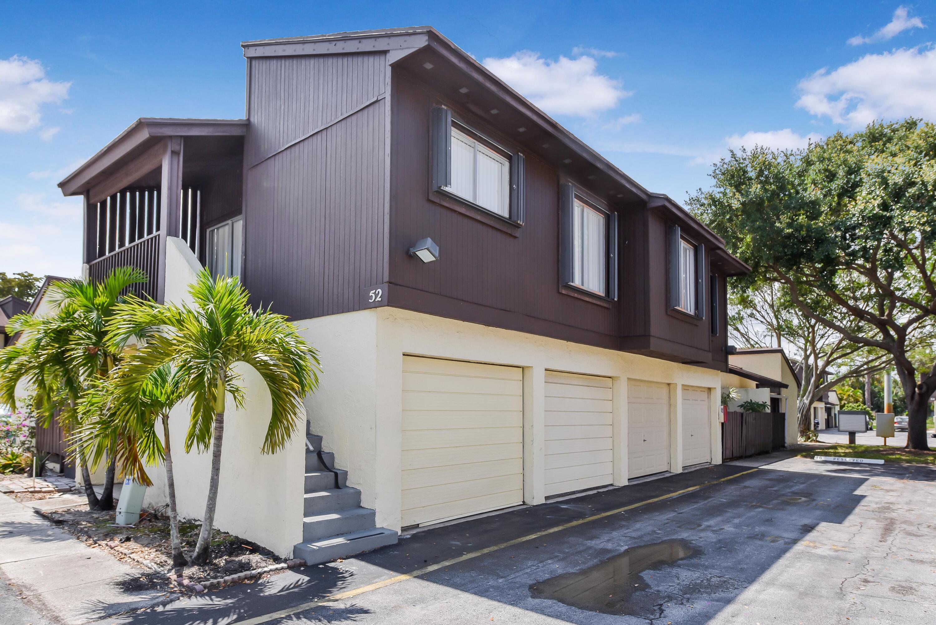 5284 Bosque Lane # 52, West Palm Beach FL 33415