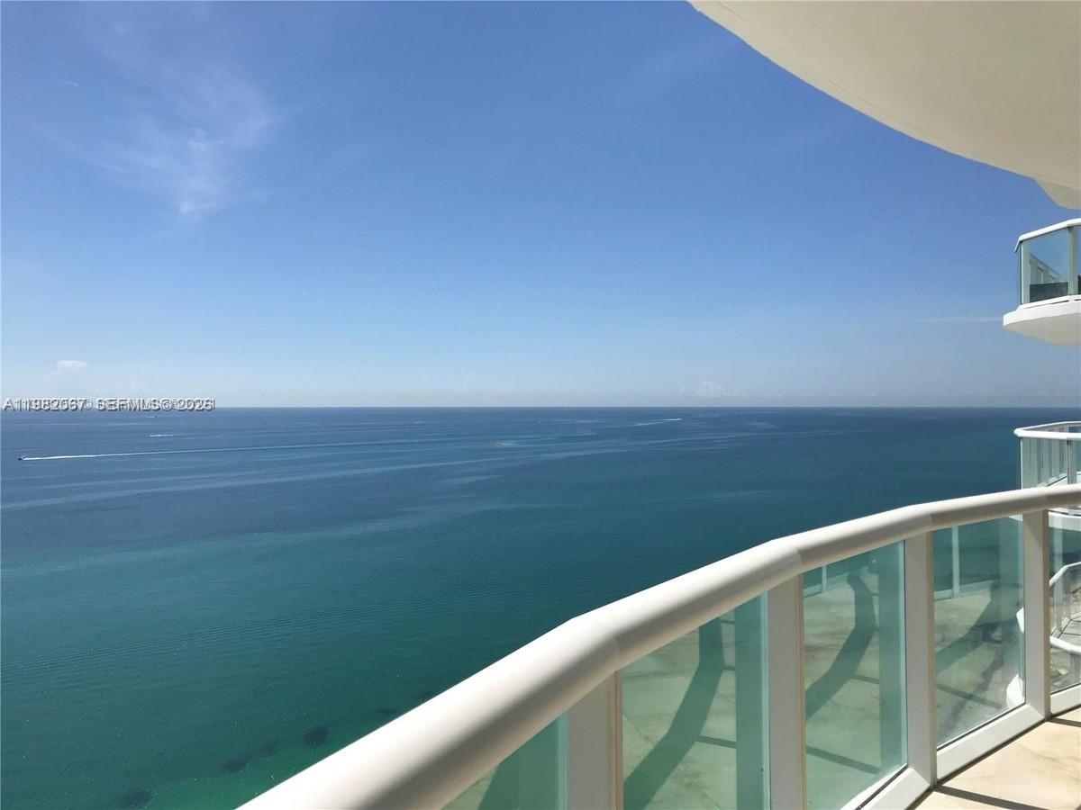 6365 Collins Ave # 3802, Miami Beach FL 33141