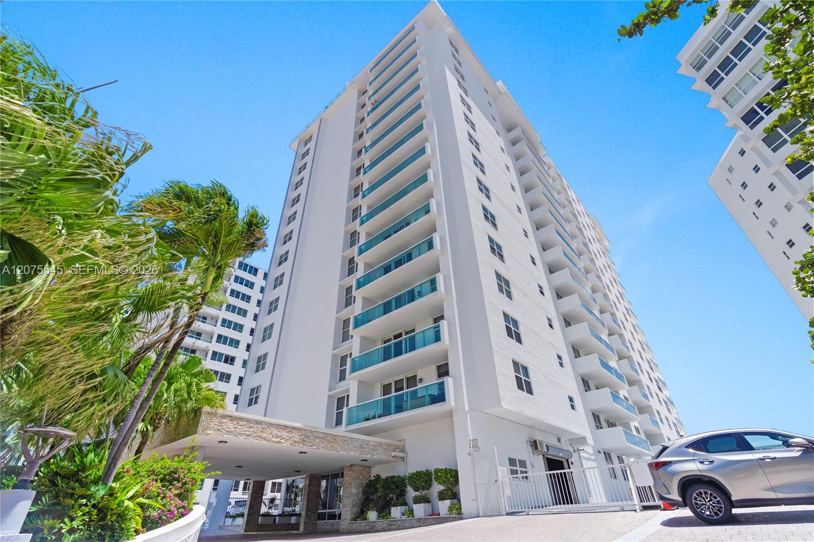 5001 Collins Ave # 3B — Photo 5