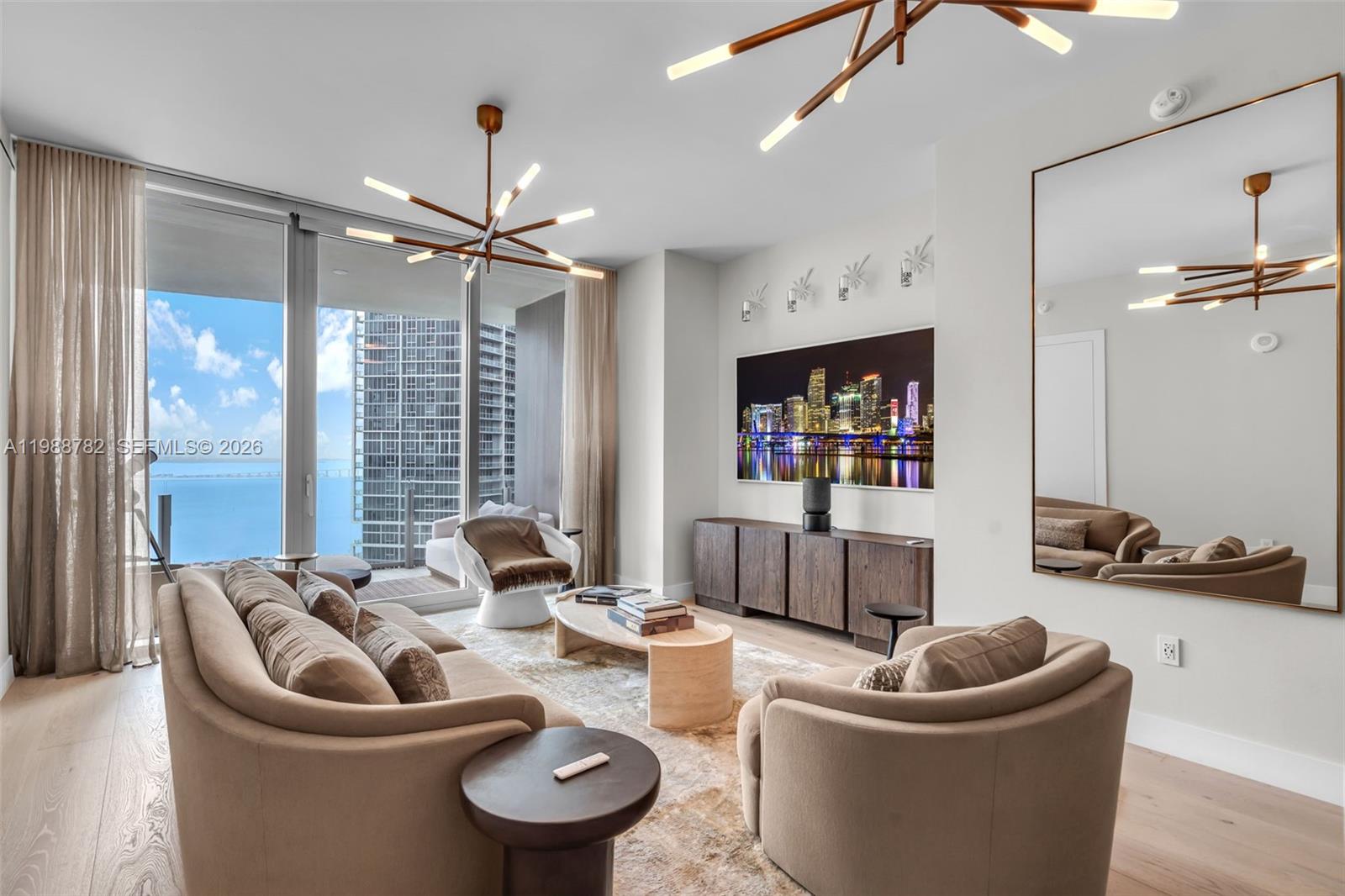300 Biscayne Boulevard Way # 2605W, Miami FL 33131