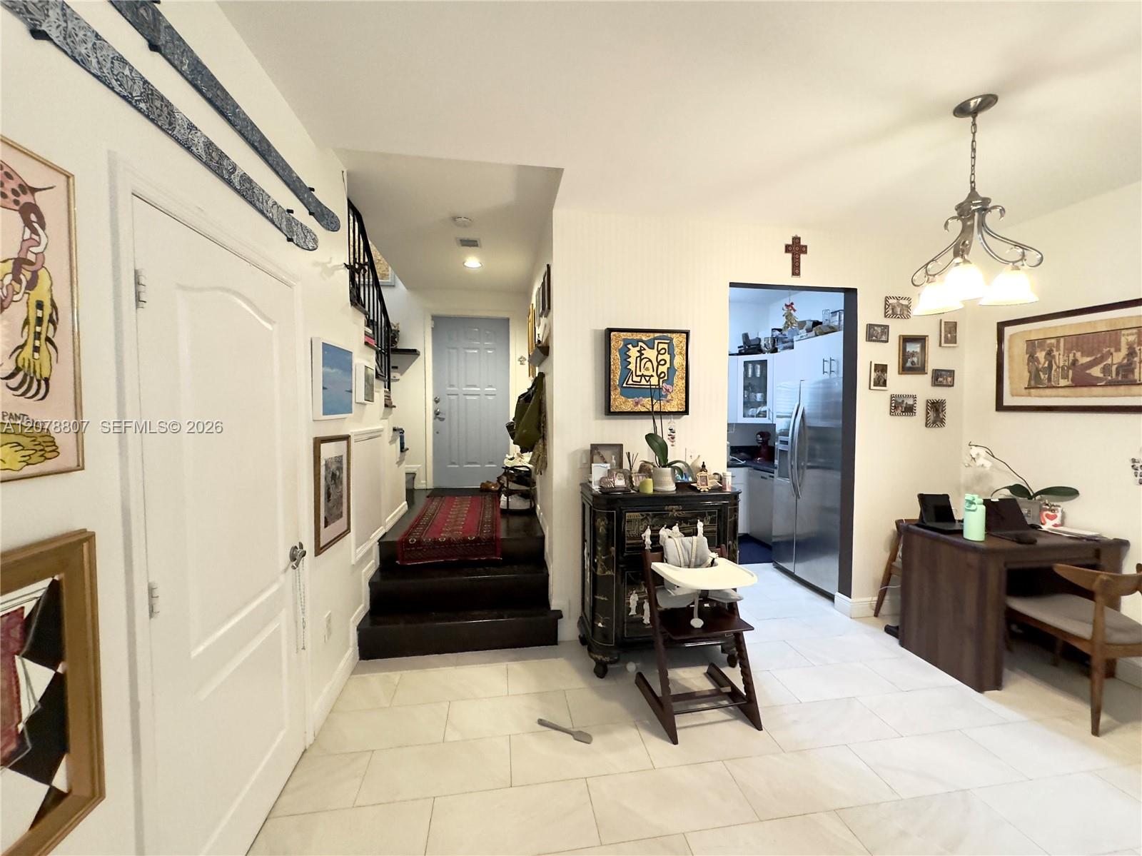 3047 Center St # 7 — Photo 5
