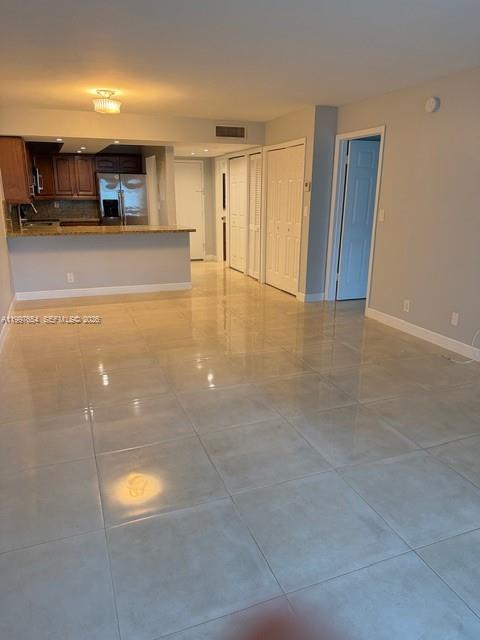 100 Lakeview Dr # 115, Weston FL 33326