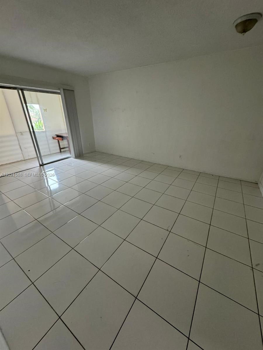 20201 NE 29th Ct # D329 — Photo 4