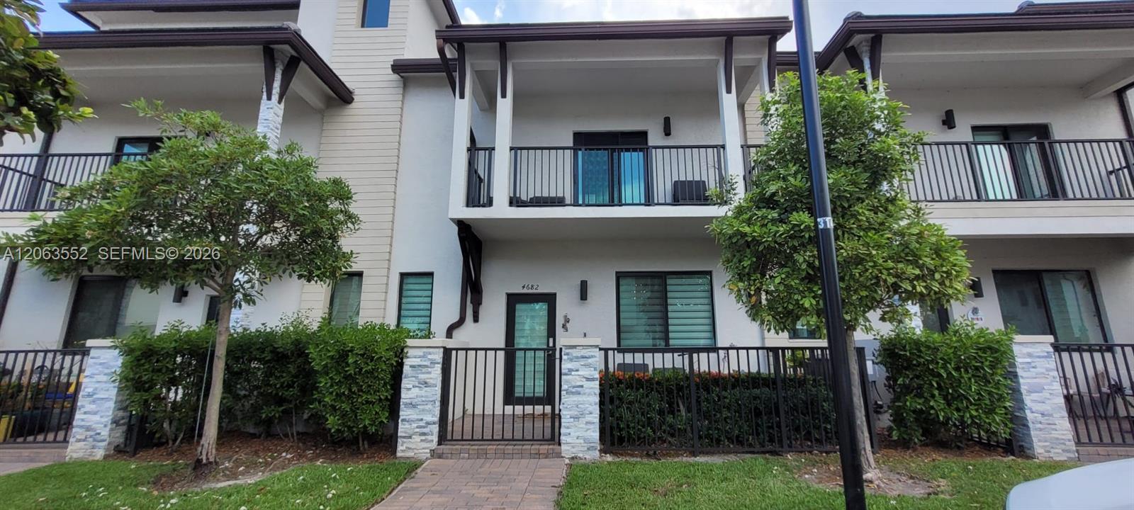 4682 NW 83rd Ave, Doral FL 33166