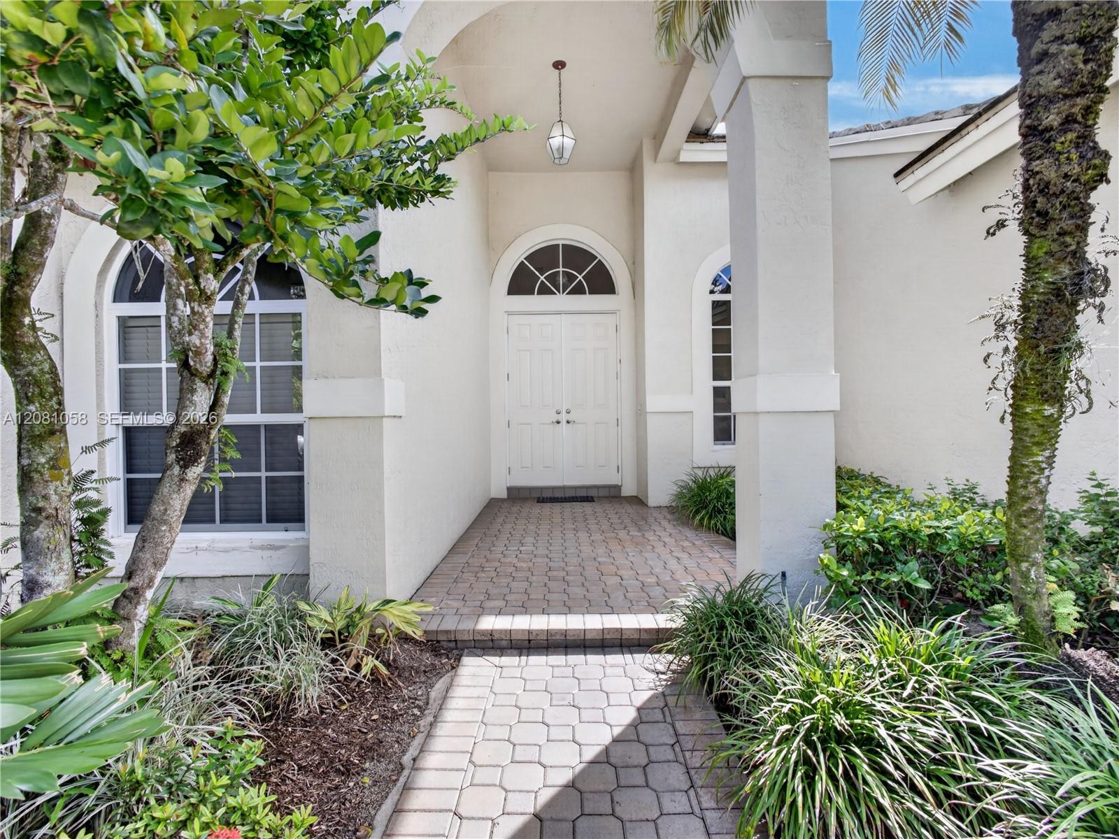 3098 Lakewood Cir — Photo 4