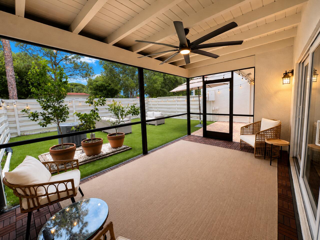 21596 CORONADO Avenue — Photo 3