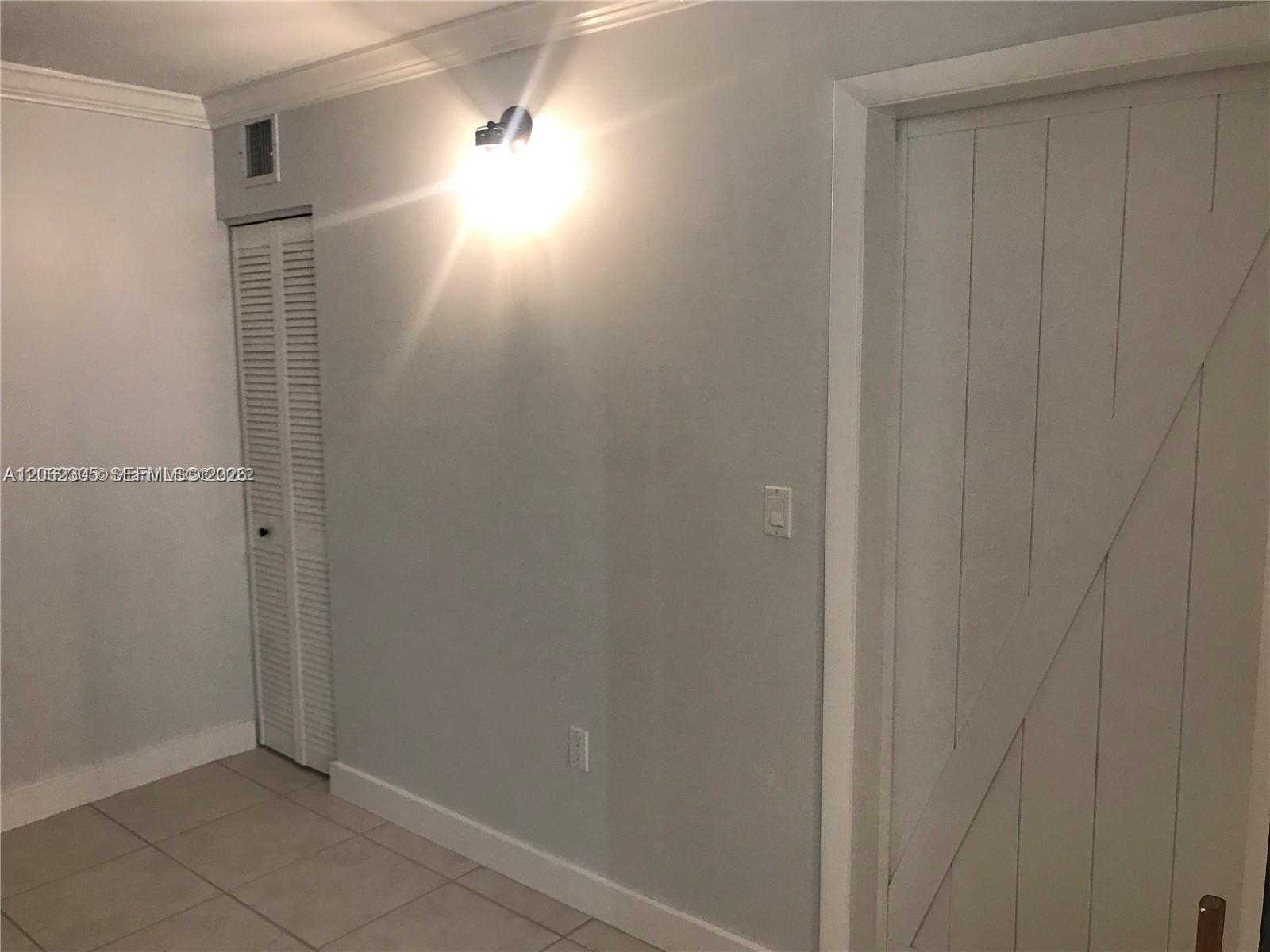 8205 SW 152nd Ave — Photo 3