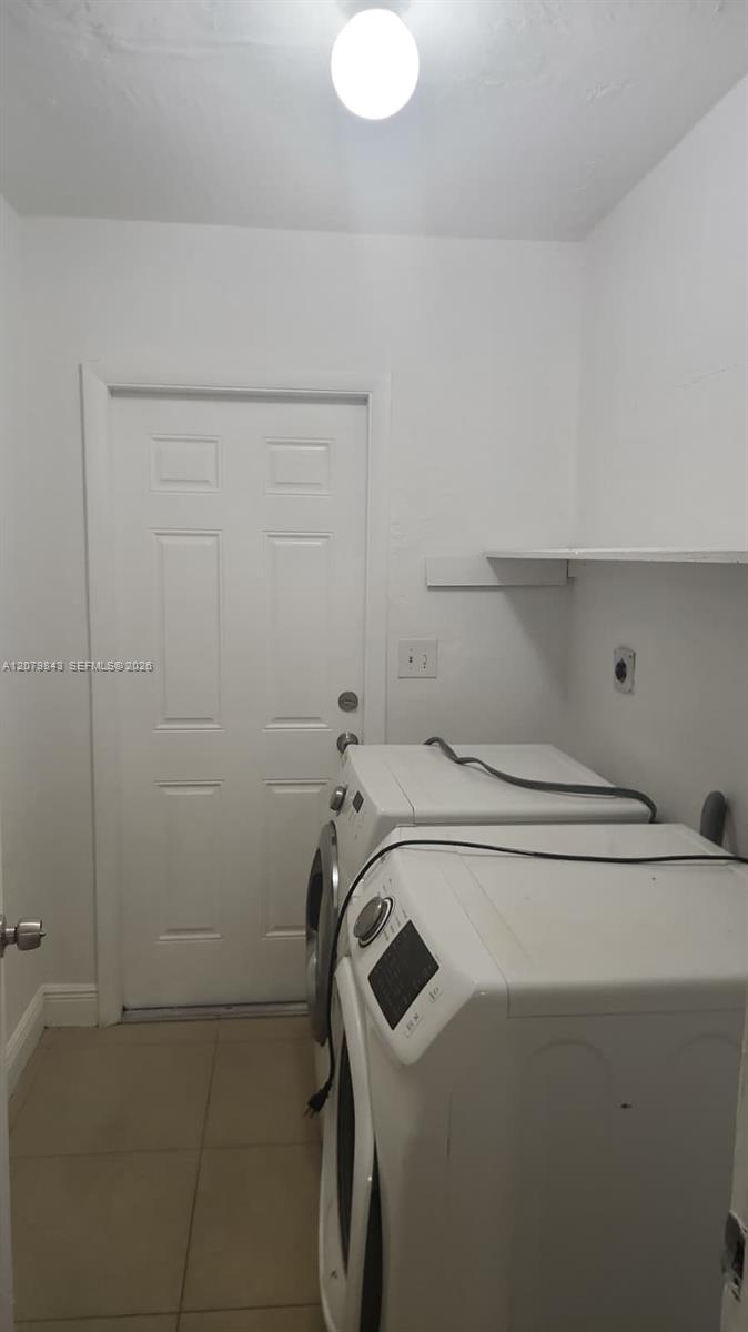 2736 NW 15th Ct # 2 — Photo 4