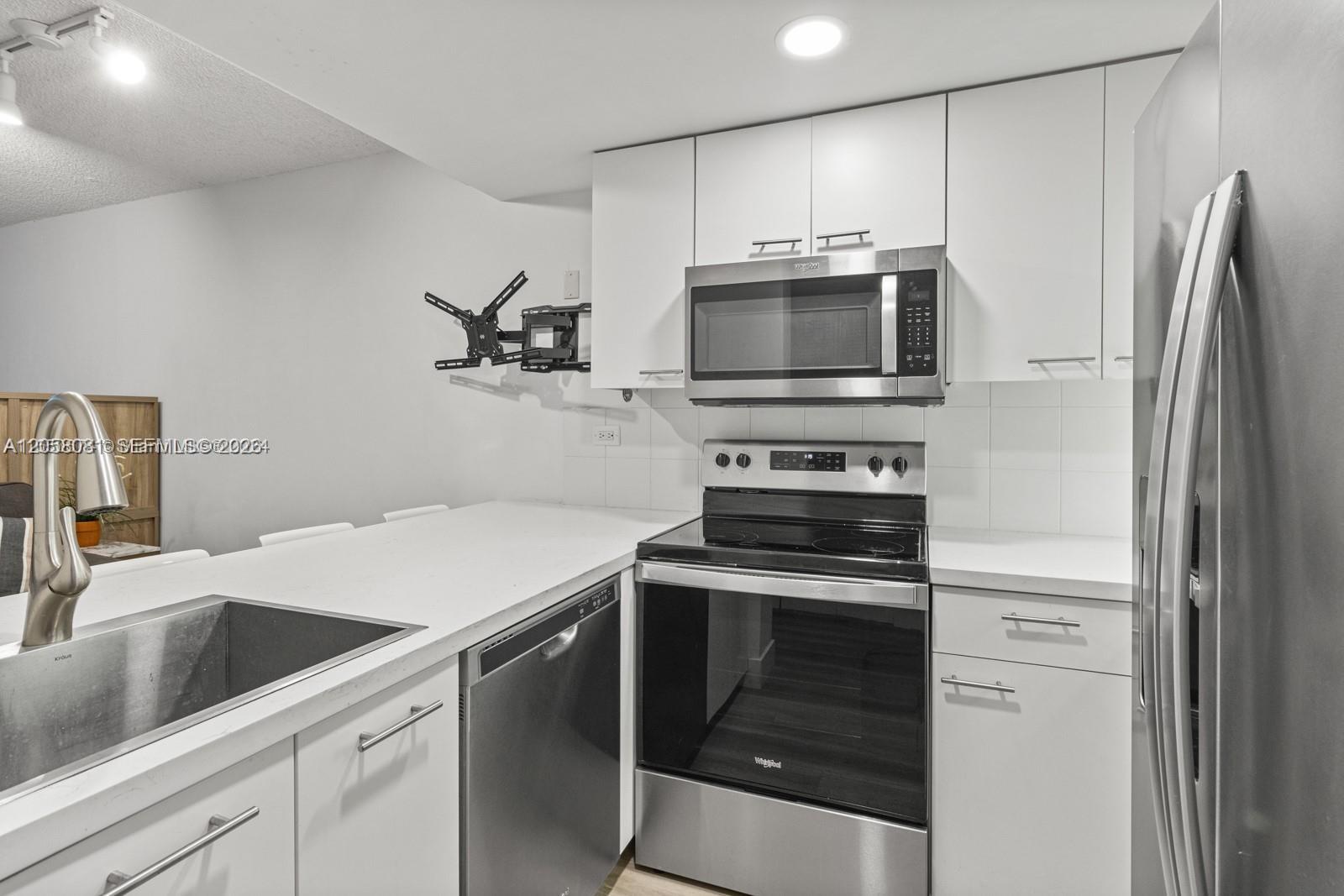 2801 Florida Ave # 234 — Photo 2