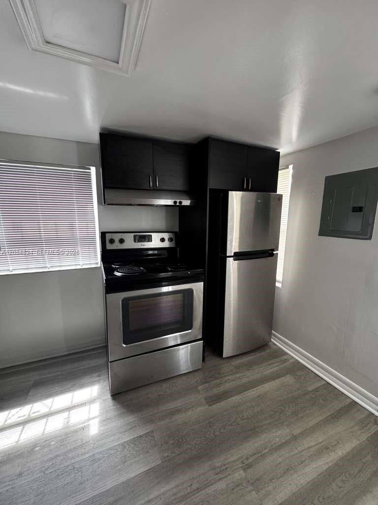 1121 NW 40th St # 3 — Photo 4