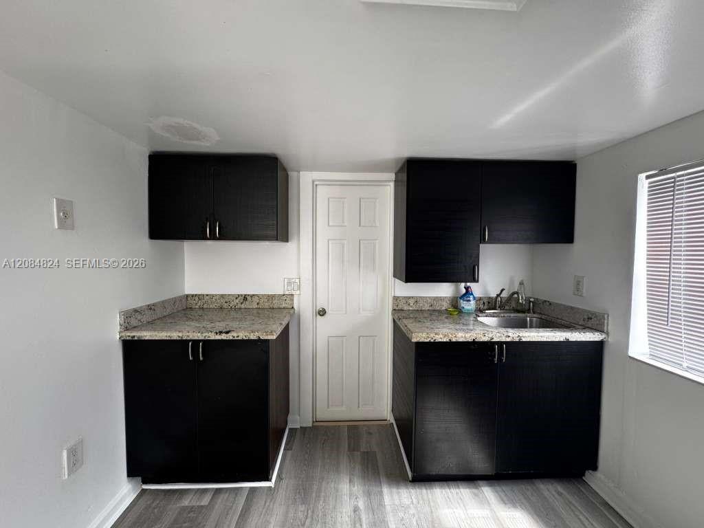 1121 NW 40th St # 3 — Photo 5