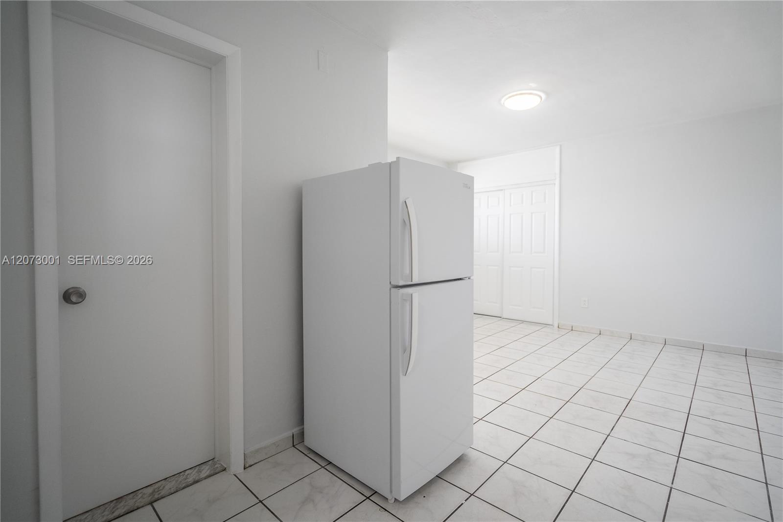 1940 Bay Dr # 6 — Photo 5