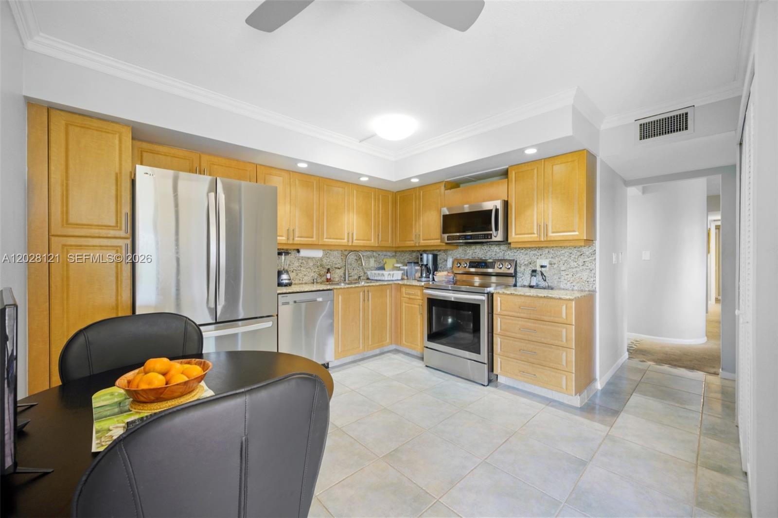 2804 N 46th Ave # C630 — Photo 3