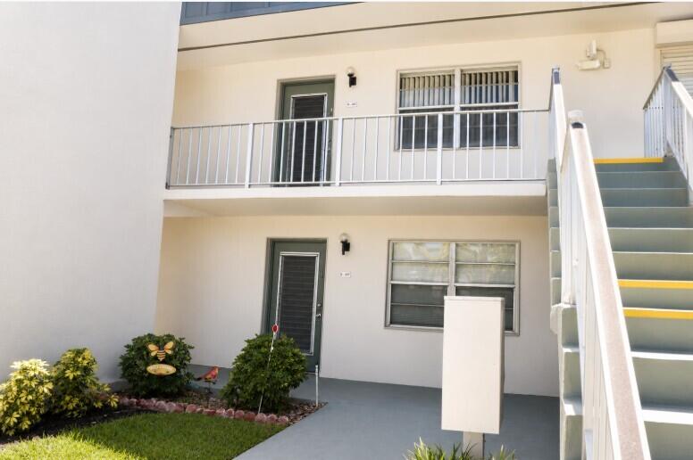 321 Burgundy G, Delray Beach FL 33484