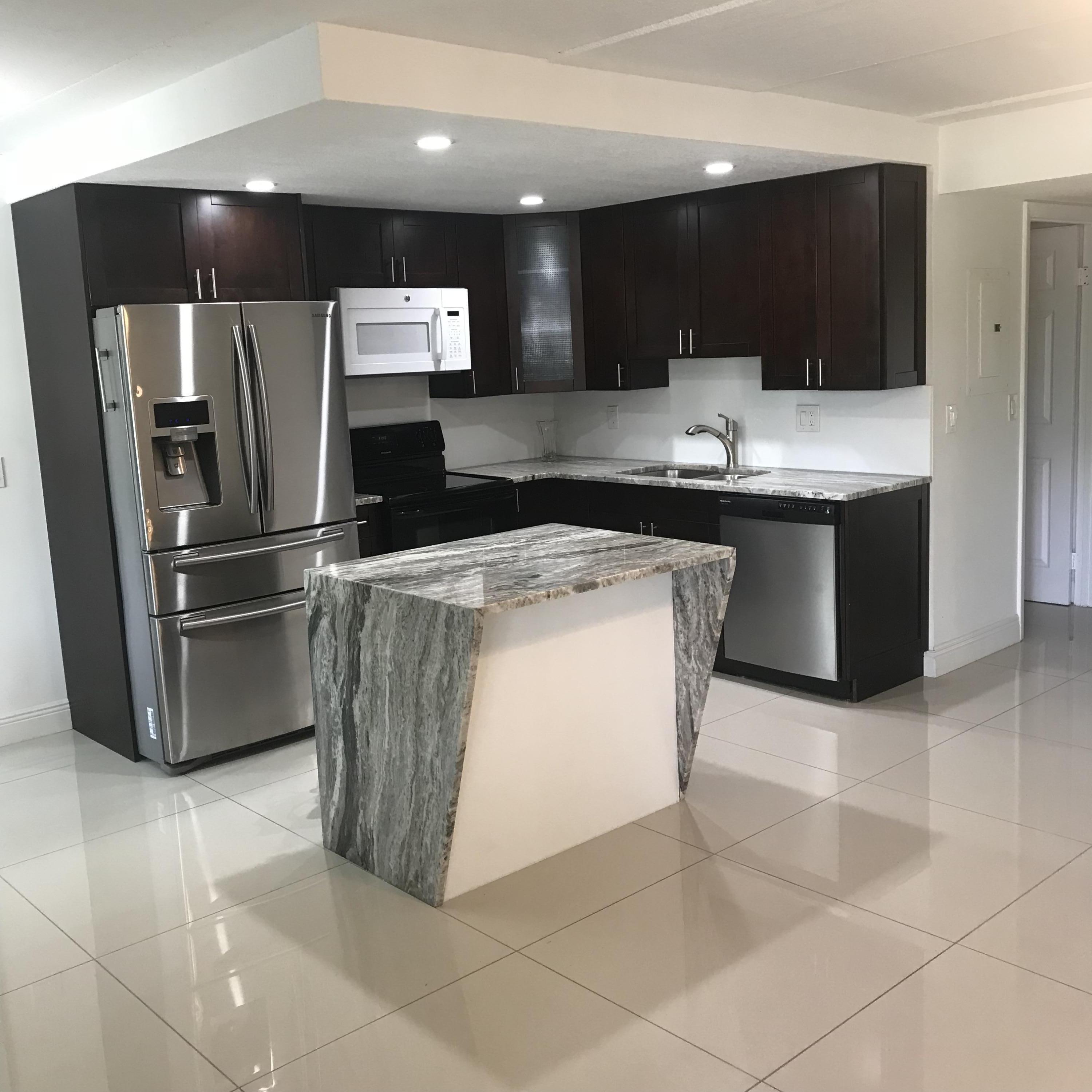 2000 SPRINGDALE Boulevard # 210, Palm Springs FL 33461