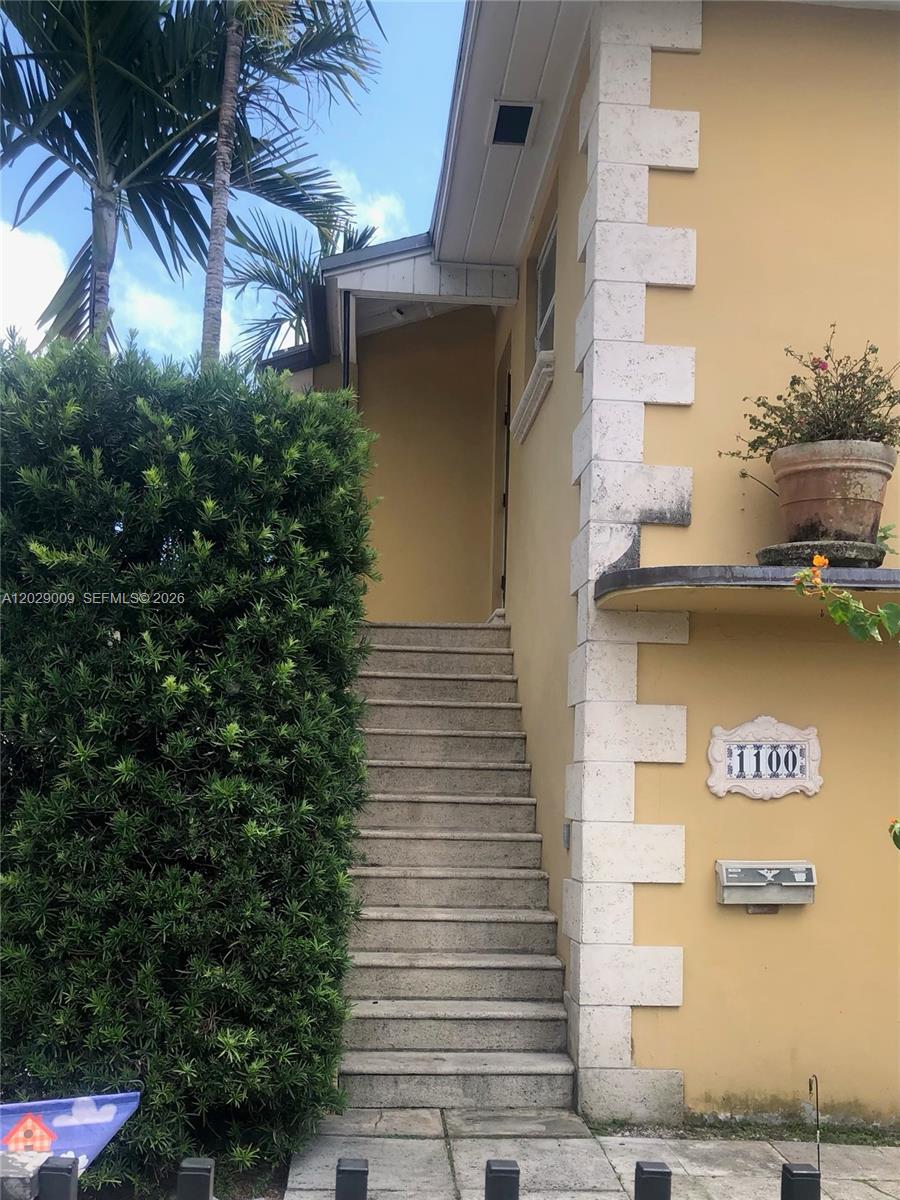 1100 SW 10th St # 1, Miami FL 33130