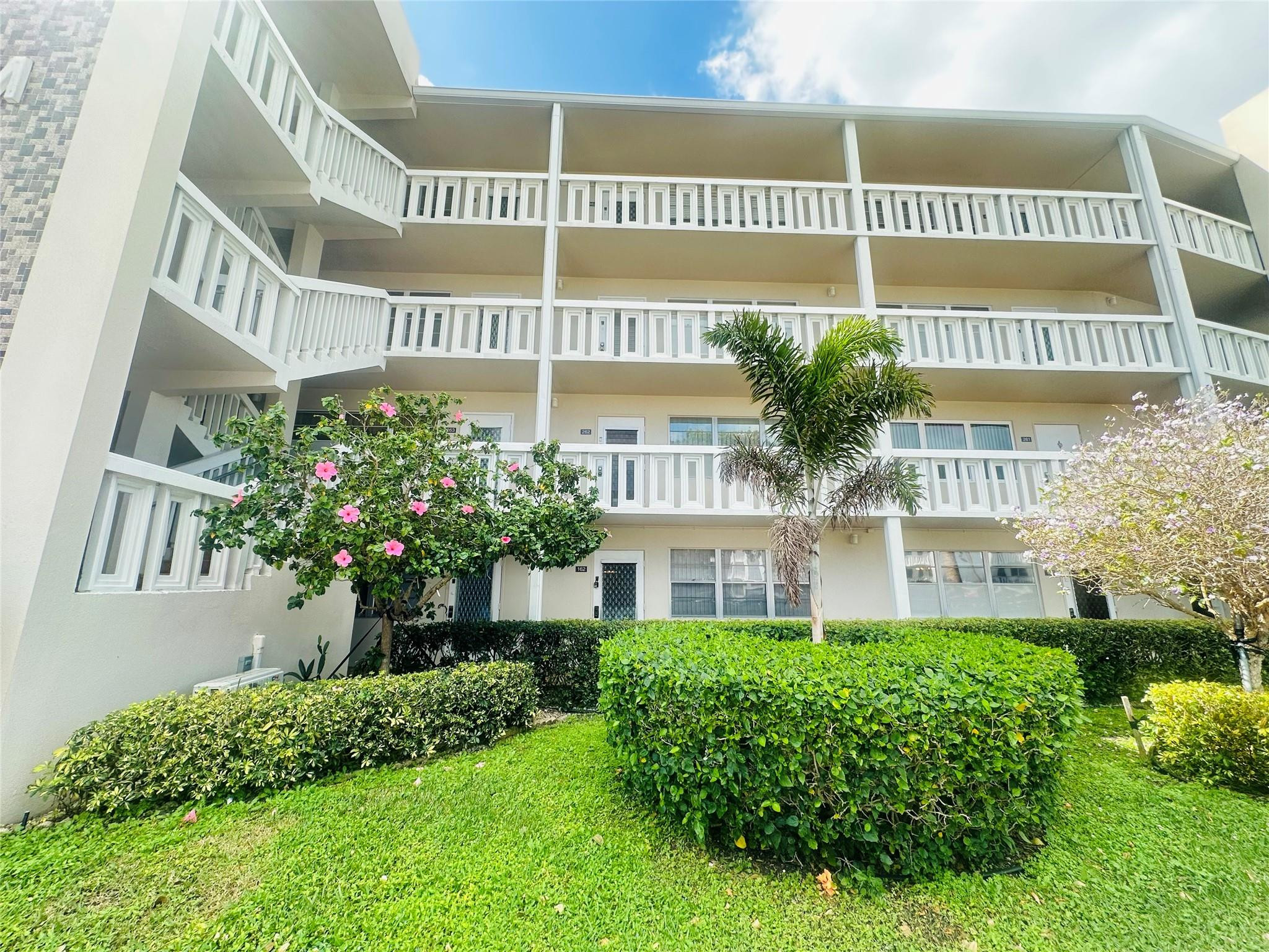 162 Grantham E # 162, Deerfield Beach FL 33442