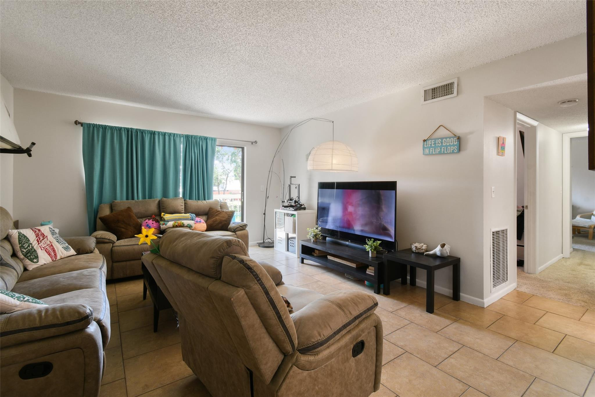 3402 Gardens Drive # 14B — Photo 3