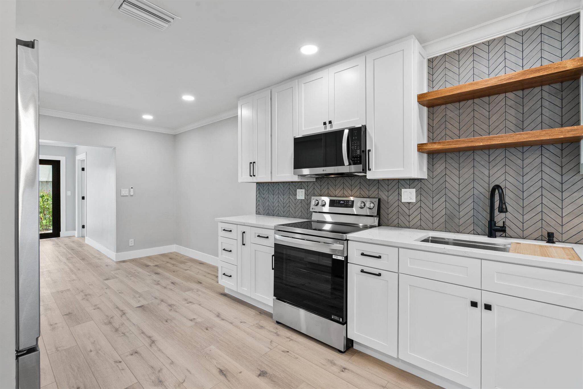 2600 NE 5th Avenue # 2 — Photo 4