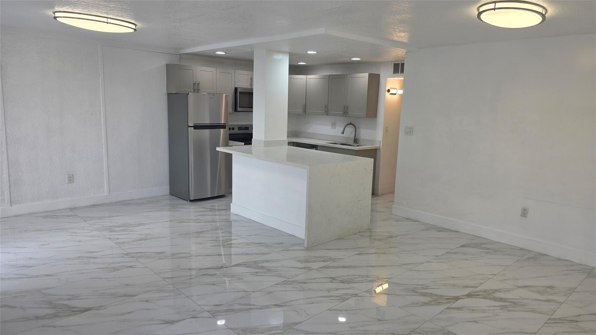 1758 NW 55th Avenue # 101, Lauderhill FL 33313