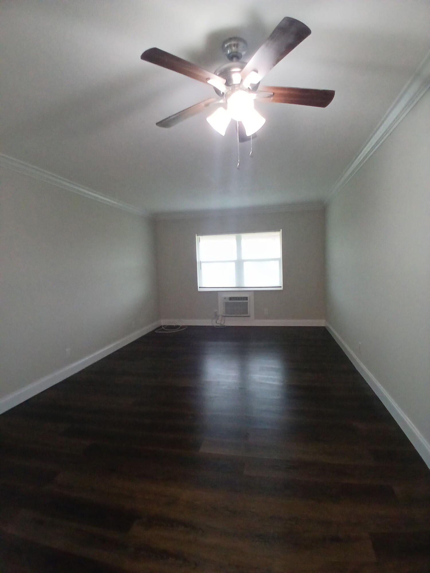 1480 E SAMPLE Road # 307 — Photo 2
