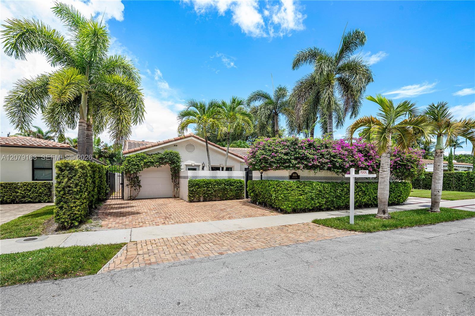1015 SE 11th Ct, Fort Lauderdale FL 33316
