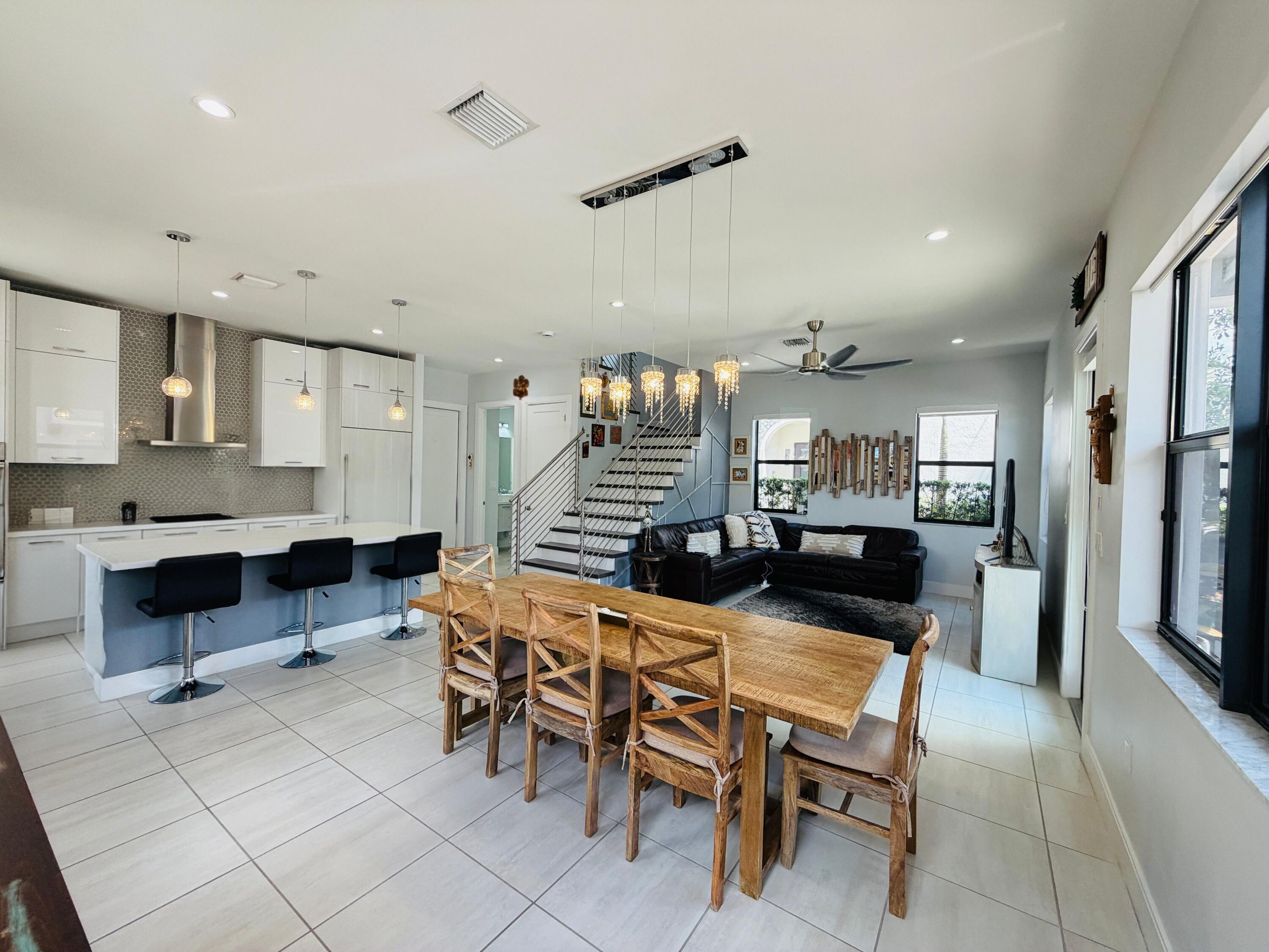8288 NW 44th Terrace View 15