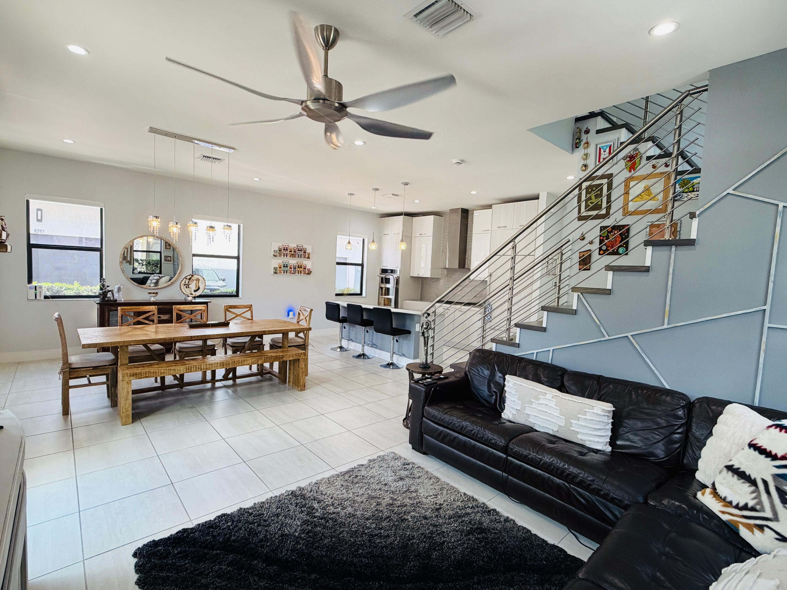 8288 NW 44th Terrace View 14