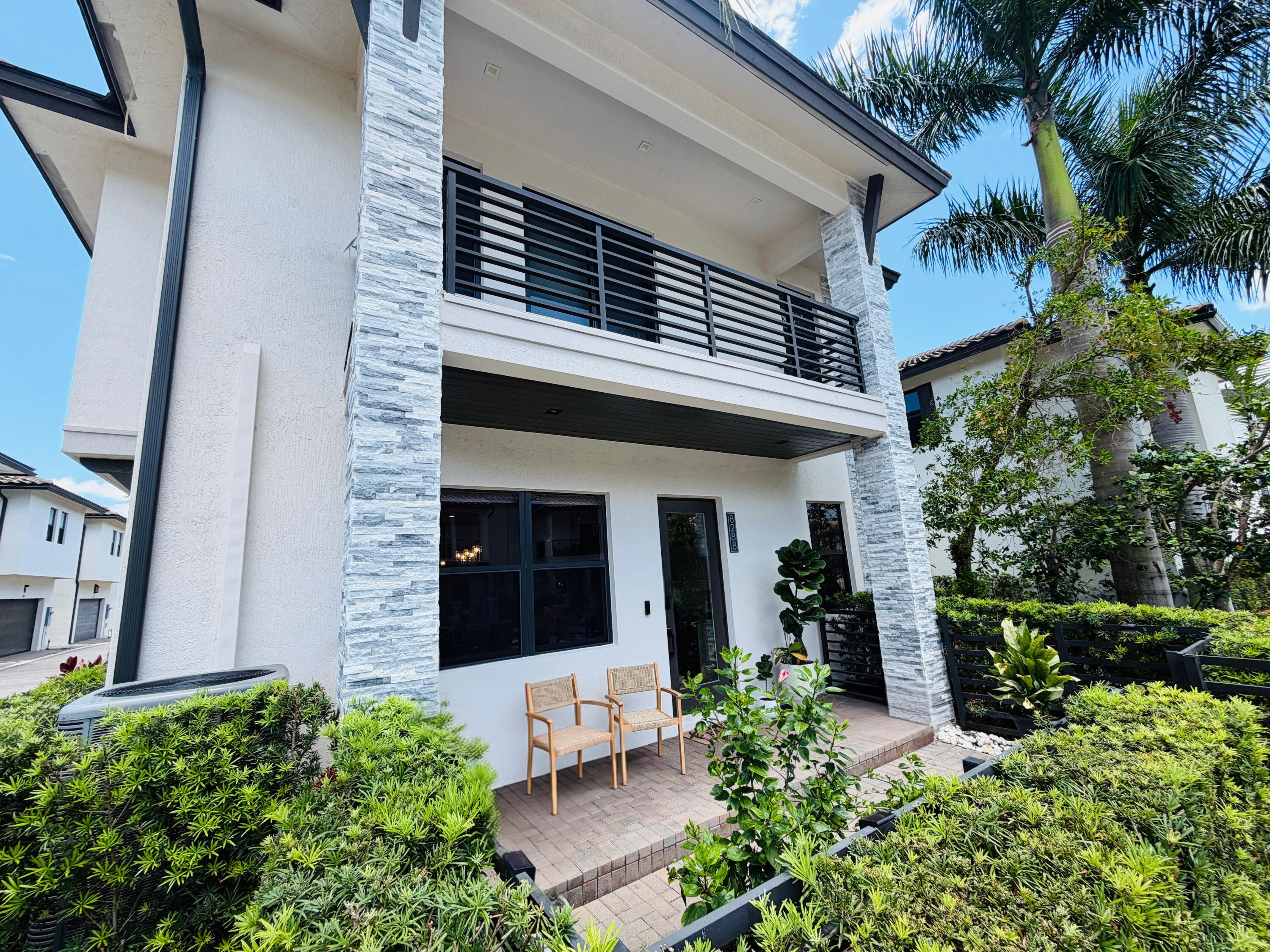 8288 NW 44th Terrace View 11