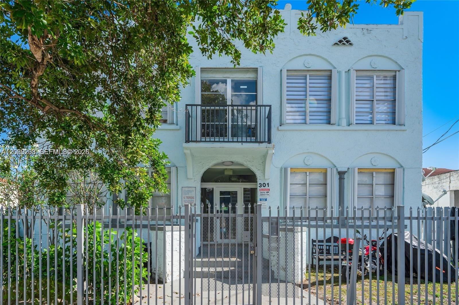 301 SW 10th Ave # 7, Miami FL 33130