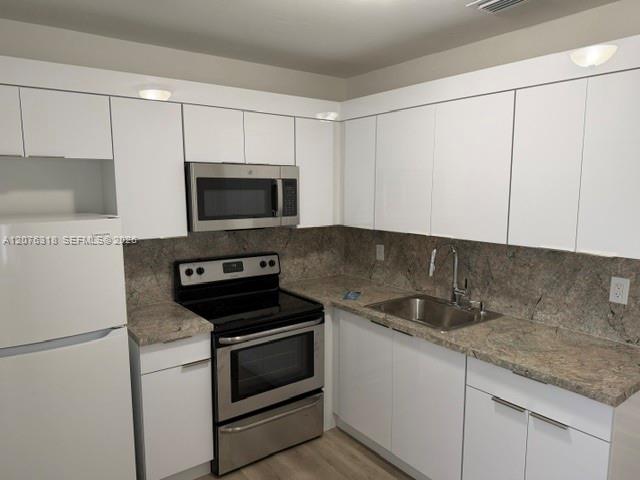 834 NE 5th Ave # 834 — Photo 5