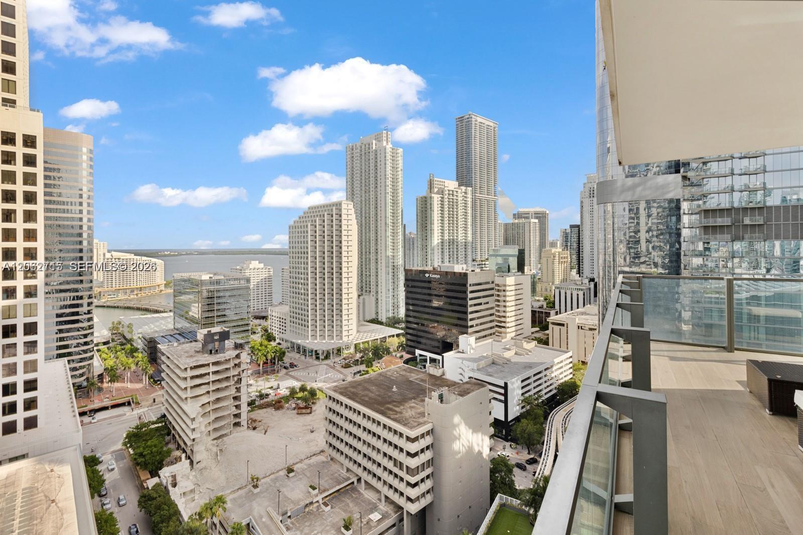 68 SE 6th St # 2101 View 14