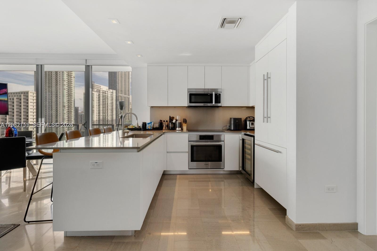68 SE 6th St # 2101 View 2