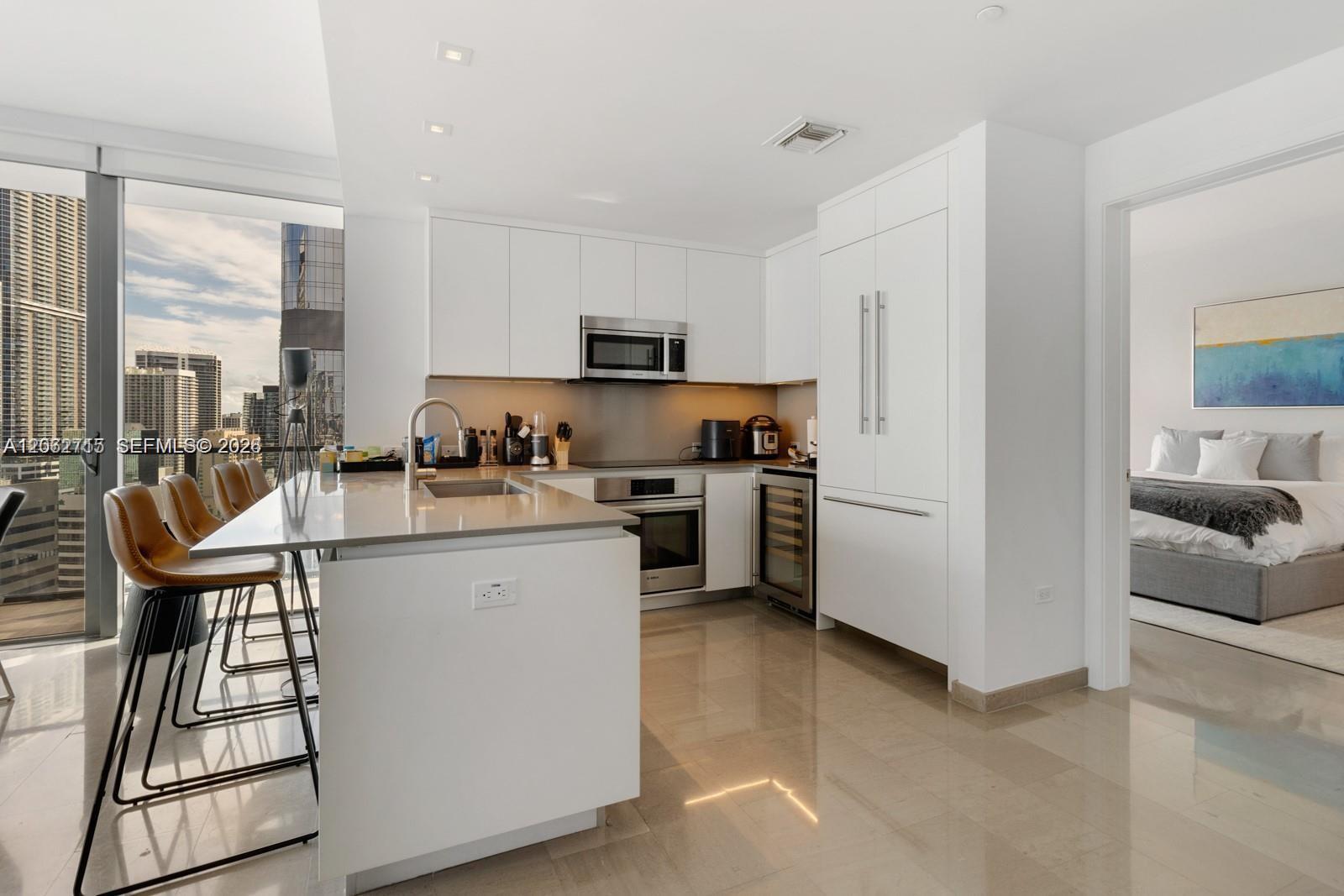 68 SE 6th St # 2101 View 3