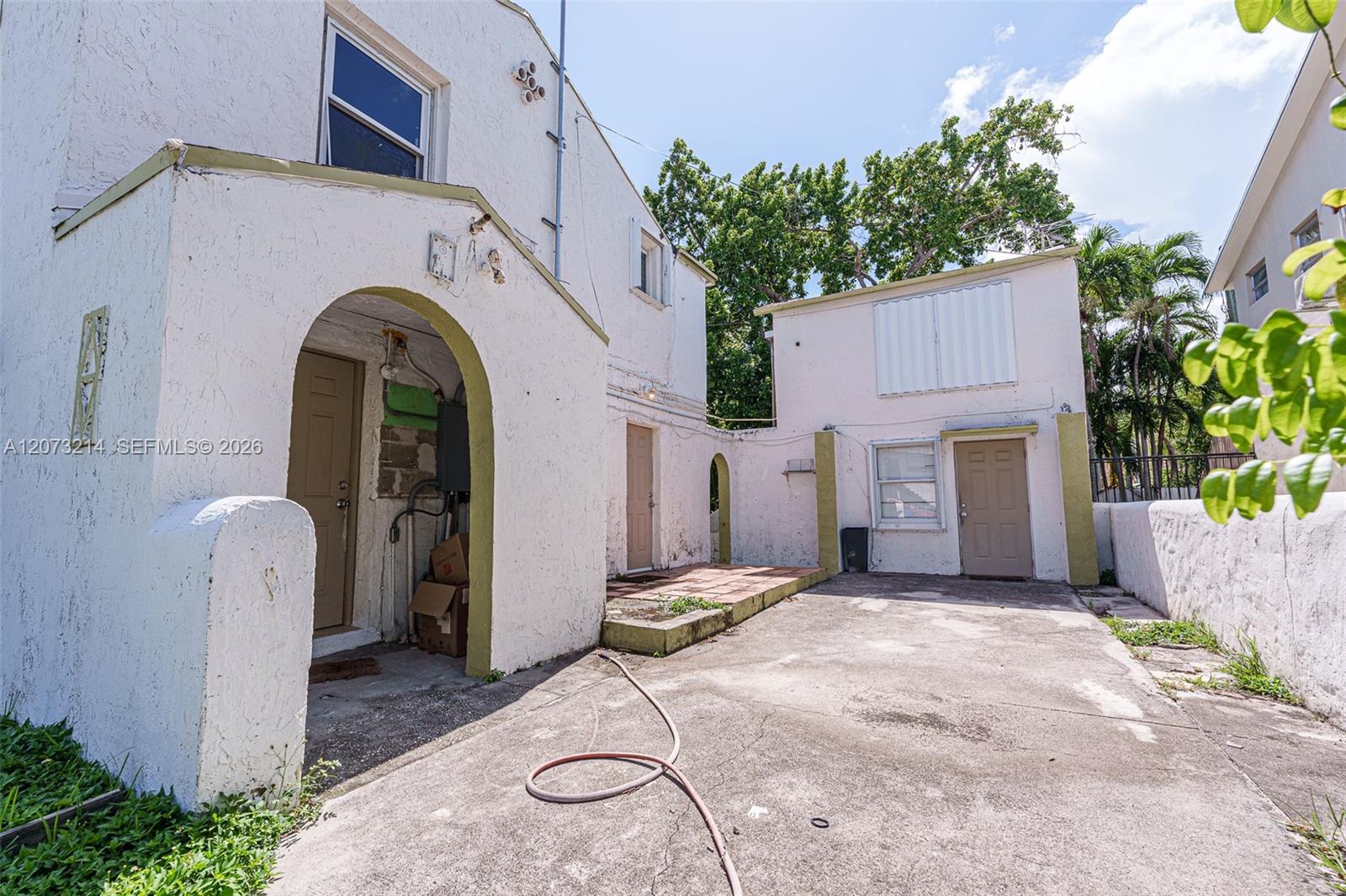 528 SW 21st Ave # A — Photo 5