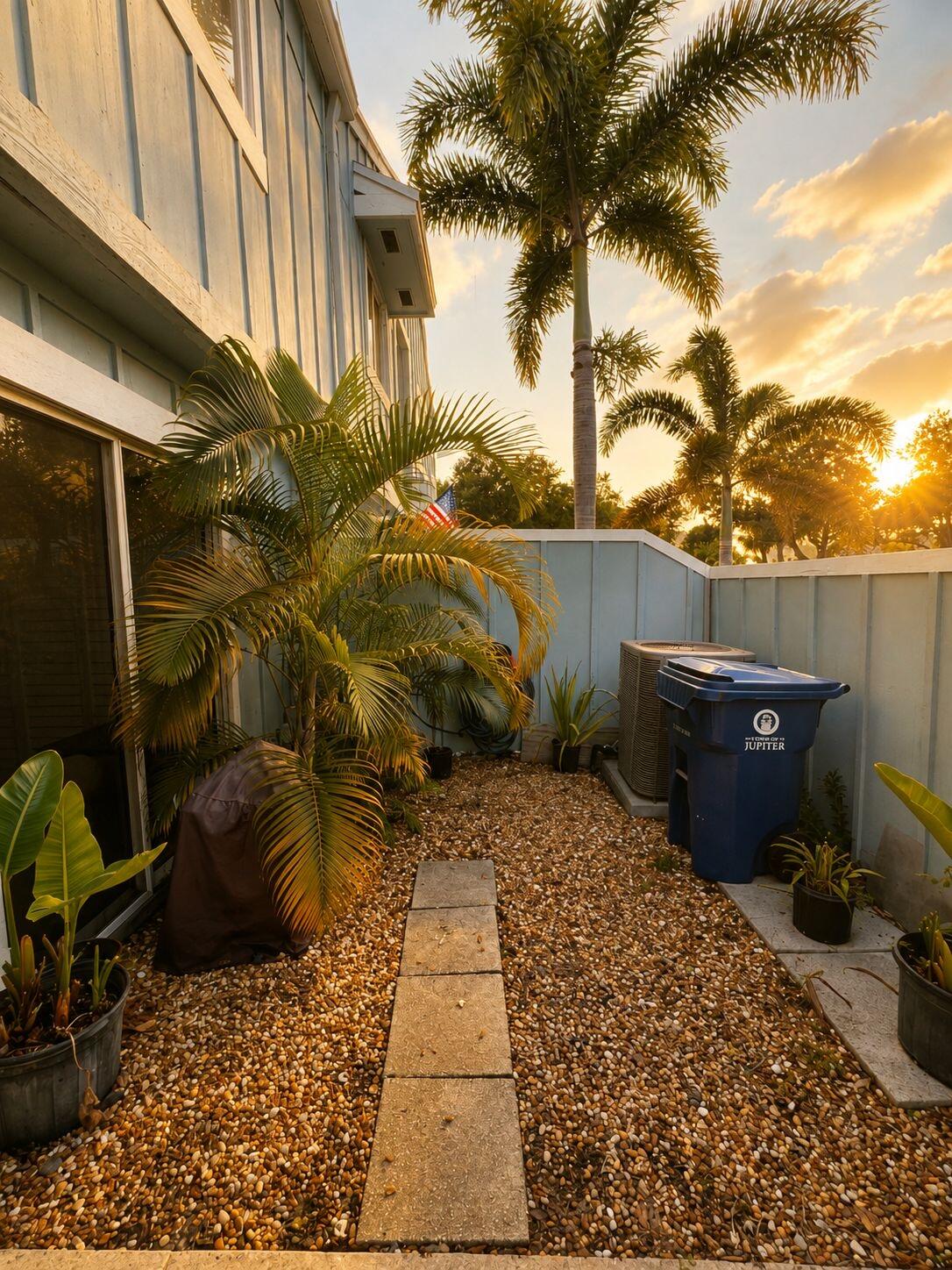 6262 RIVERWALK Lane # 3 — Photo 5