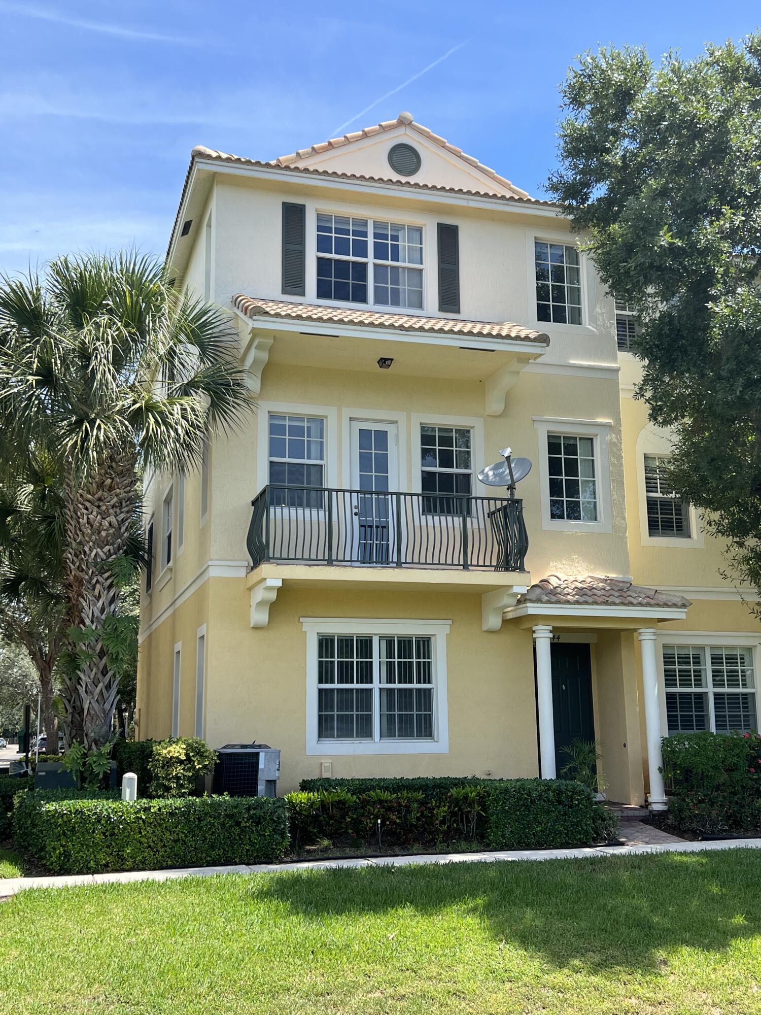 1844 NW 9th Street, Boca Raton FL 33486