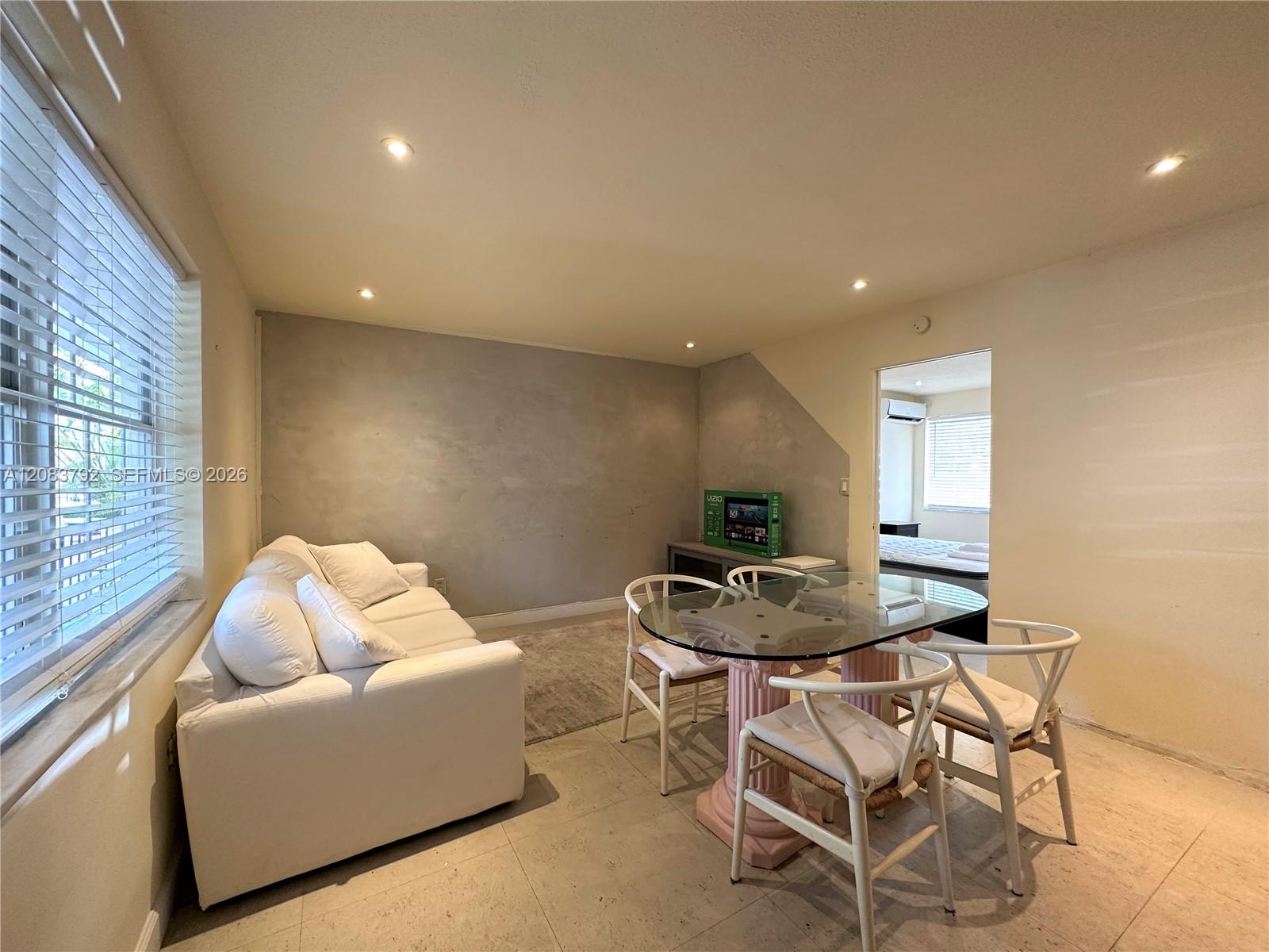345 Michigan Ave # 32, Miami Beach FL 33139