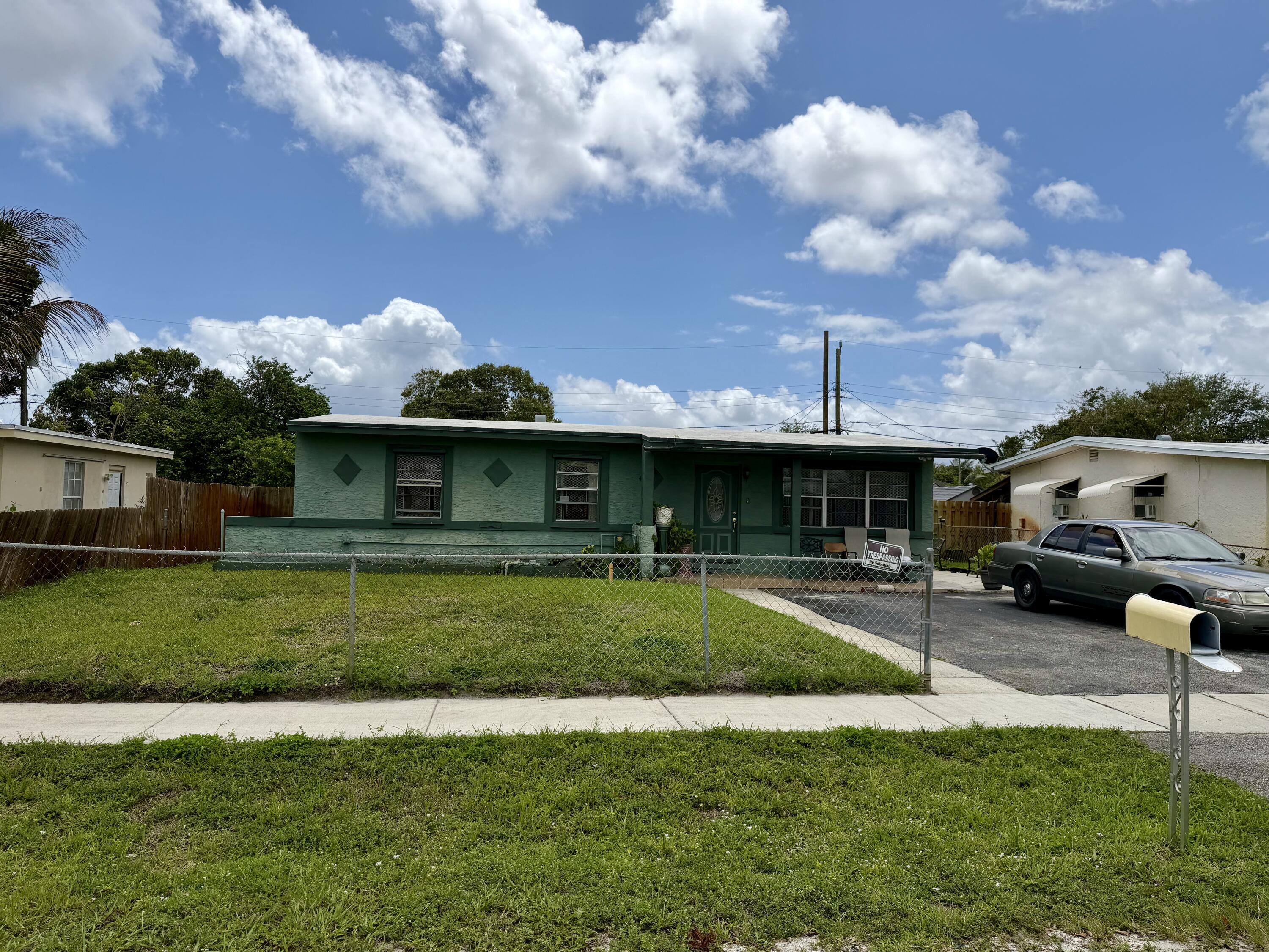 1004 NW 12th Street, Fort Lauderdale FL 33311
