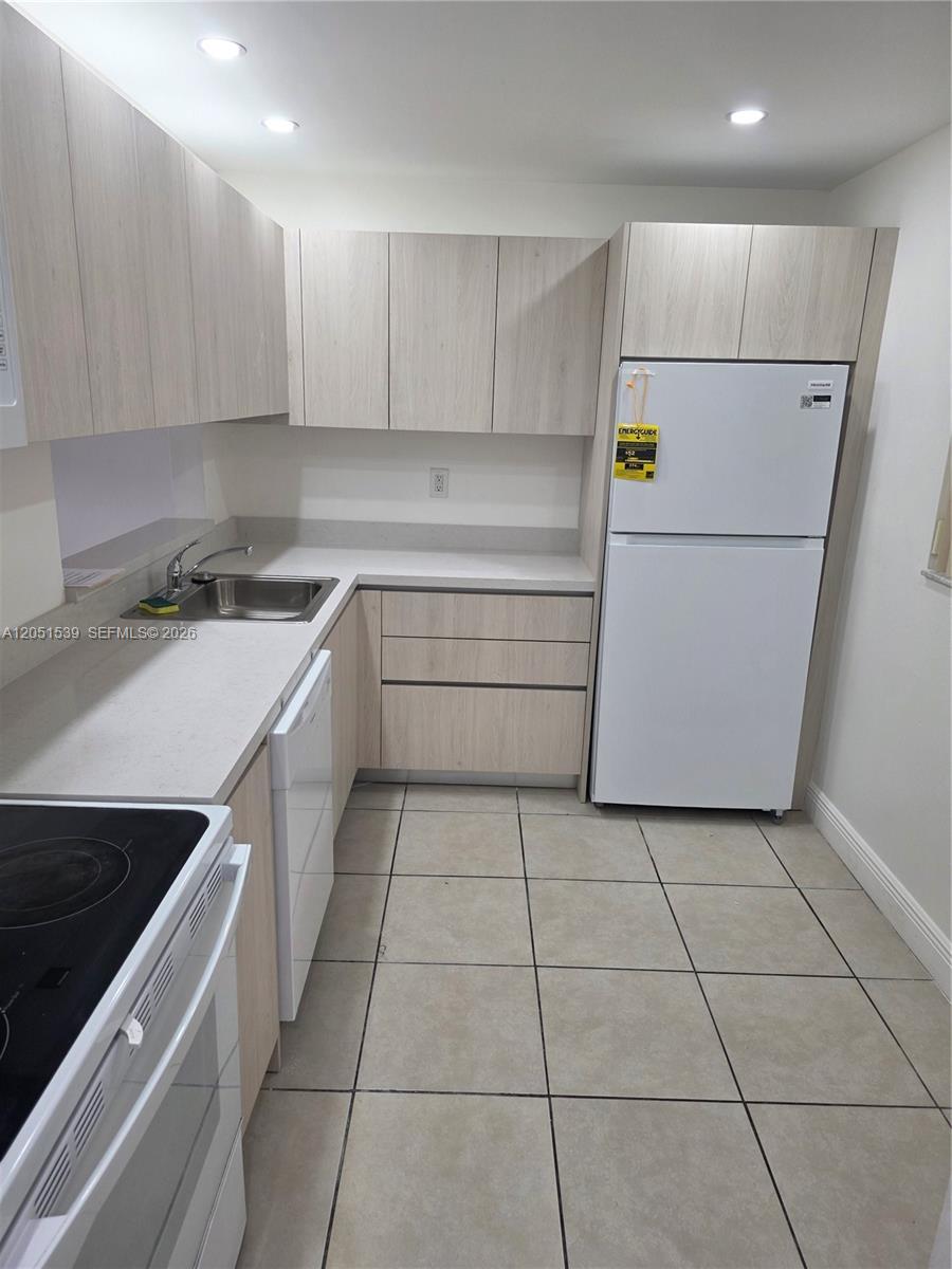 8025 SW 107th Ave # 202, Miami FL 33173
