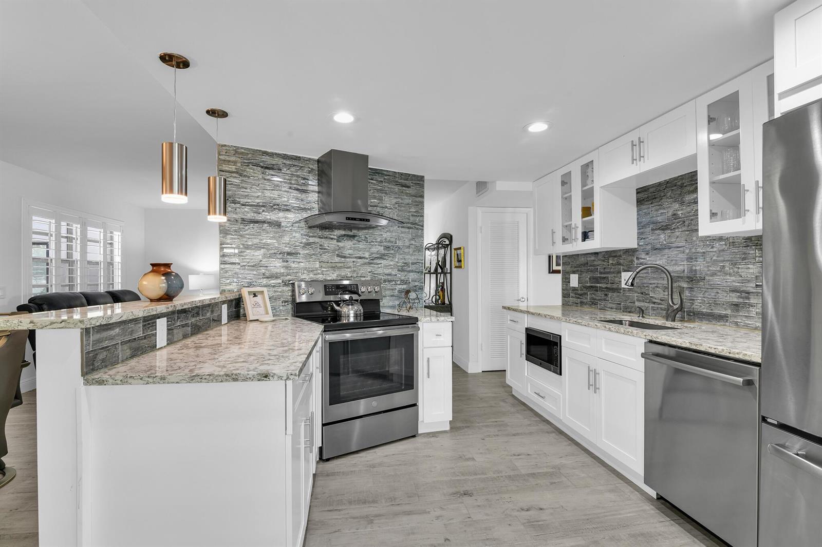 Kitchen - Stainless Steel Appliances