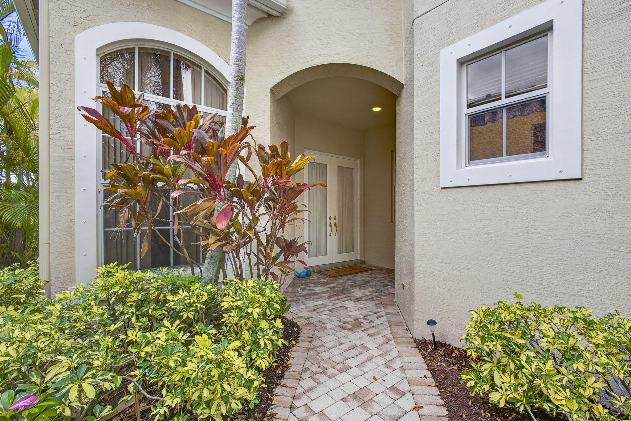 207 Andalusia Drive — Photo 3