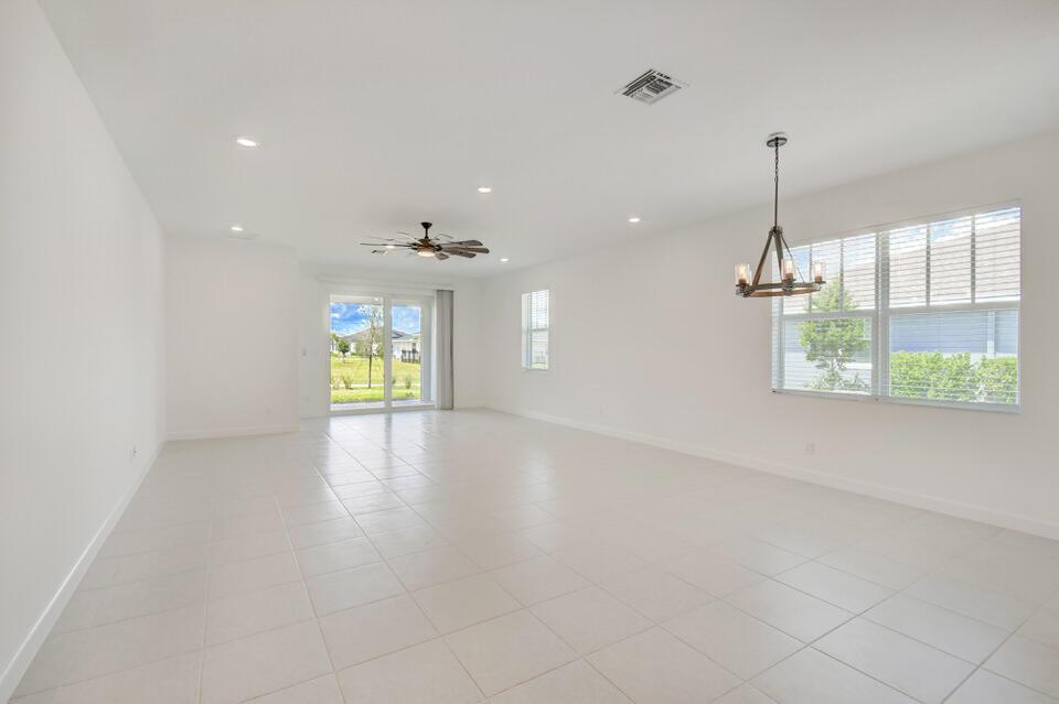 Dining-Living