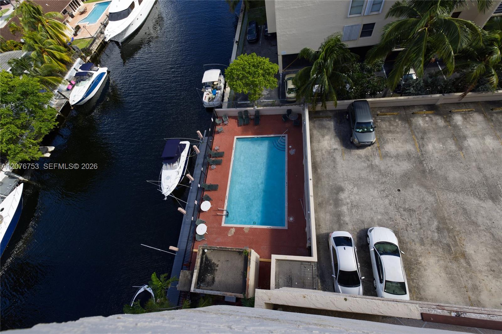 2903 N Miami Beach Blvd # 806 — Photo 3