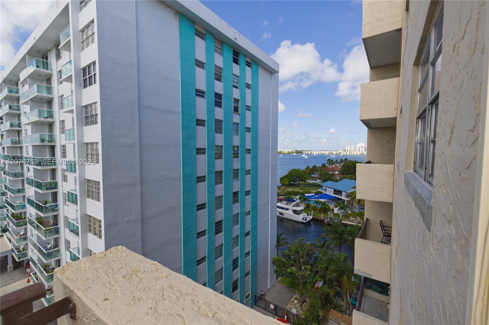 2903 N Miami Beach Blvd # 806 — Photo 4